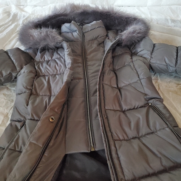 Jacket - Picture 11 of 16